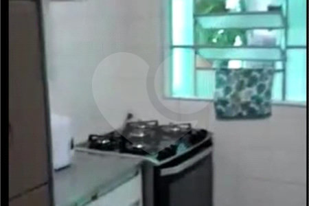 Casa Térrea à venda com 6 quartos em Jardim Rosana, São Paulo, SP