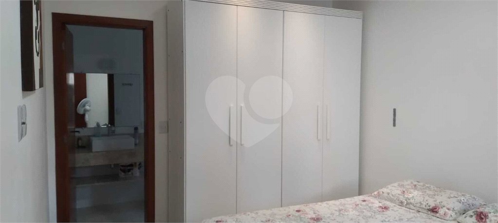 Casa à venda com 3 quartos, sendo 1 suíte, em Santa Cândida, Vinhedo, SP