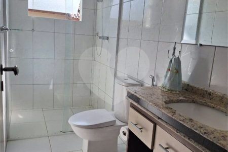 Casa à venda com 4 suítes no condomínio Bougainville, Peruíbe - SP