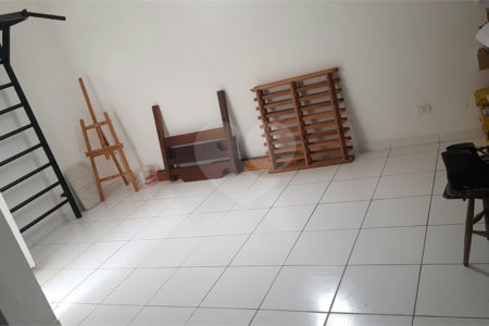 Sobrado à venda com 3 quartos, sendo 1 suíte,  em Jardim Olympia, São Paulo, SP