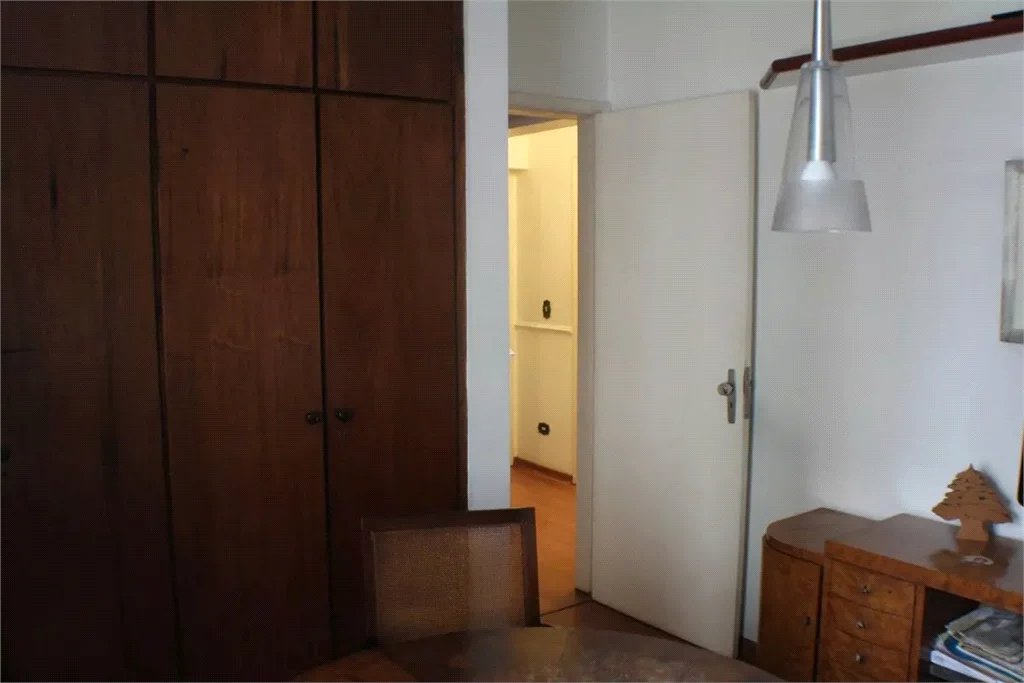 Apartamento à venda com 3 quartos, sendo 1 suíte, em Vila Andrade, São Paulo, SP