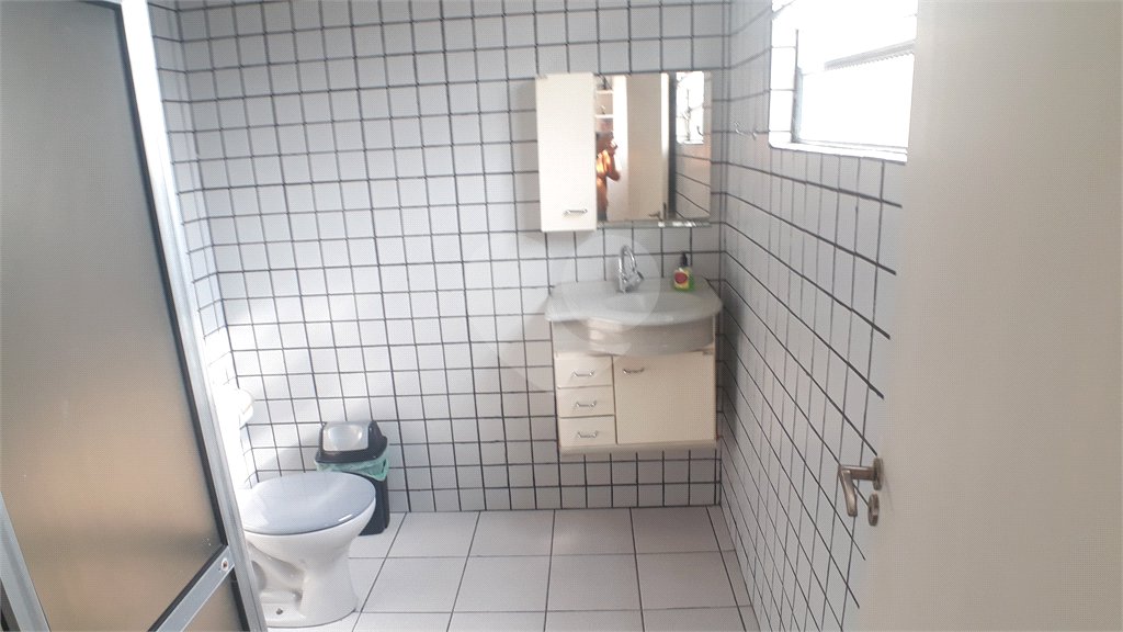Casa Térrea à venda com 4 quartos, sendo 1 suíte, em Vila Romero, São Paulo, SP