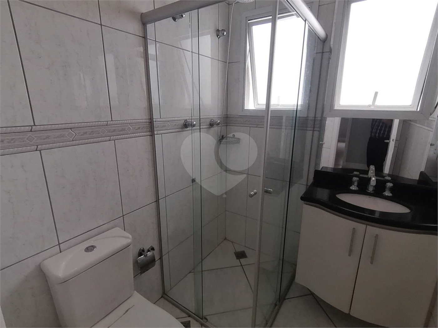Casa para alugar com 3 quartos, sendo 1 suíte, no condomínio Recanto dos Paturis, Vinhedo - SP