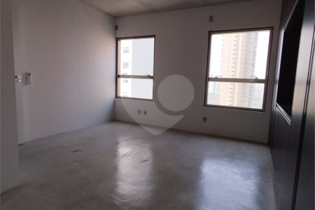 Apartamento à venda ou para alugar com 1 suíte em Jardim Fonte do Morumbi, São Paulo, SP