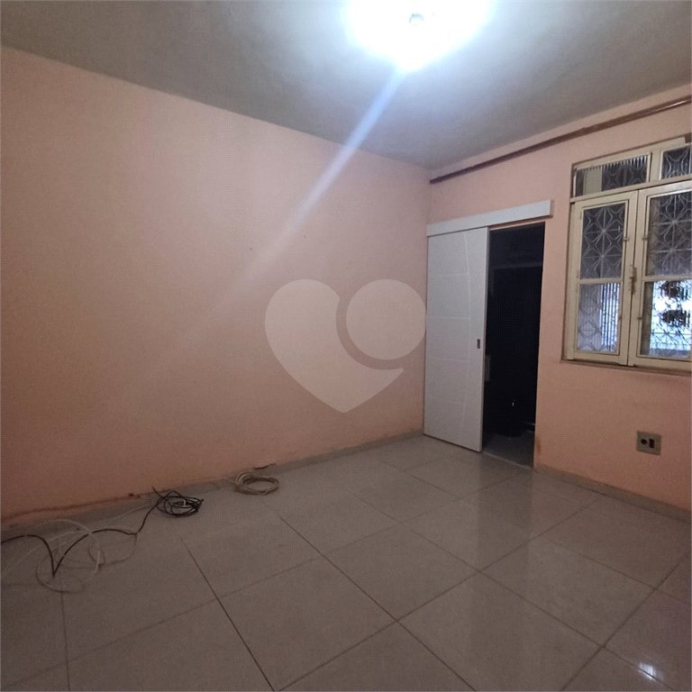 Casa à venda com 3 quartos, sendo 1 suíte, em Senador Camará, Rio de Janeiro, RJ