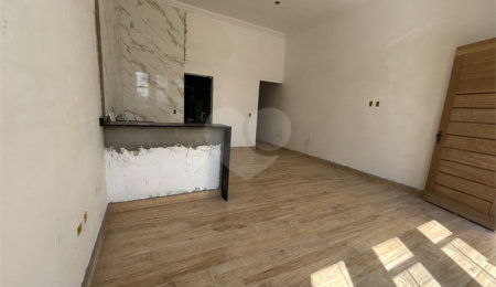 Casa de Vila à venda com 2 quartos, sendo 1 suíte,  em Parque São Bento, Sorocaba, SP