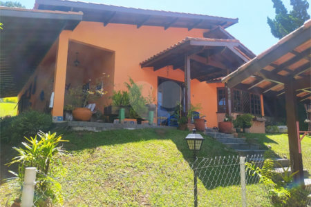 Casa TÉRREA com 3 dormitórios à venda, 240 m² - Condomínio São Roque Ville
