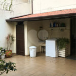 Casa à venda com 4 quartos, sendo 1 suíte,  em Vila Olímpia, São Paulo, SP