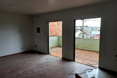 Sobrado à venda com 3 quartos, sendo 1 suíte, em Vila Lageado, São Paulo, SP