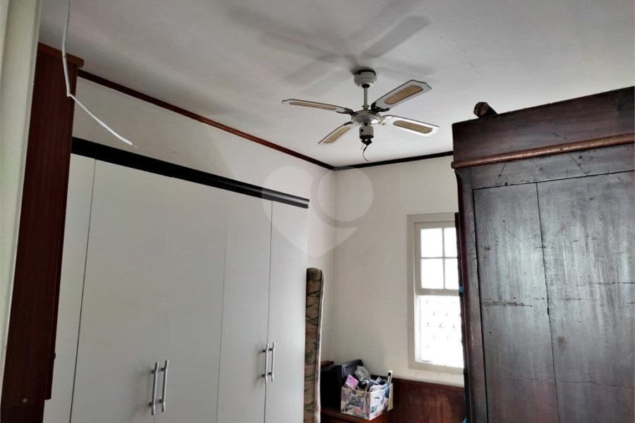 Casa Térrea à venda com 3 quartos em Horto, São Paulo, SP