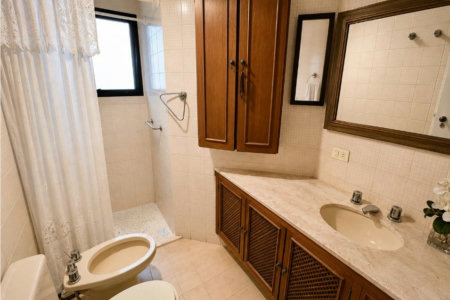 Apartamento com 3 dormitórios à venda, 160 m² por R$ 2.790.000,00 - Itaim Bibi - São Paulo/SP