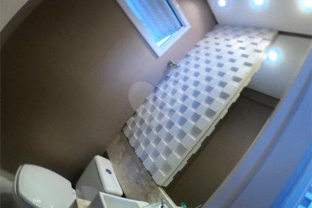 Apartamento à venda com 2 suítes em Vila Todos Os Santos, Indaiatuba, SP