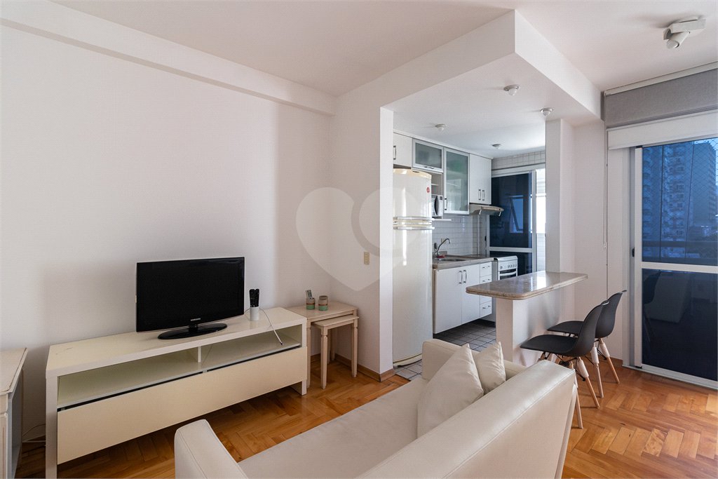 Apartamento à venda ou para alugar com 1 suíte em Pinheiros, São Paulo, SP