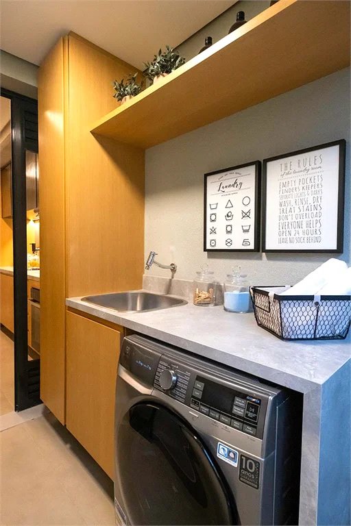 Apartamento à venda com 2 quartos, sendo 1 suíte,  em Pinheiros, São Paulo, SP