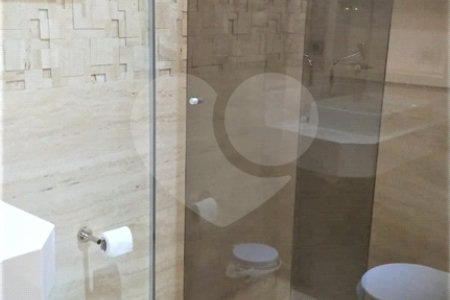 Chácara à venda com 6 quartos, sendo 4 suítes,  em Pinheirinho, Vinhedo, SP
