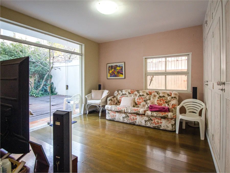 Casa à venda com 3 suítes em Alto de Pinheiros, São Paulo, SP