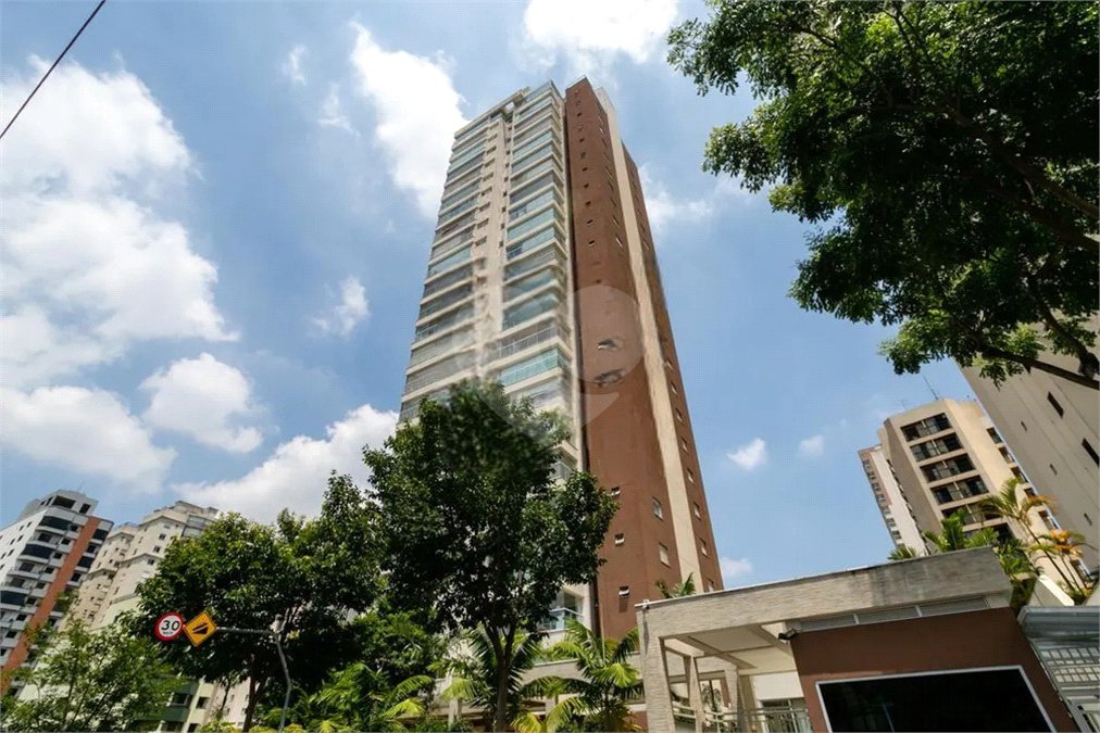 Apartamento à venda com 2 quartos, sendo 1 suíte, em Santana, São Paulo, SP