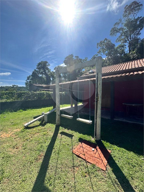 Casa para alugar com 2 quartos, sendo 1 suíte, em Jardim Rene, São Roque, SP