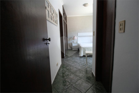 Casa à venda com 1 quarto, sendo 3 suítes, em Esplanada Mendes Moraes, São Roque, SP