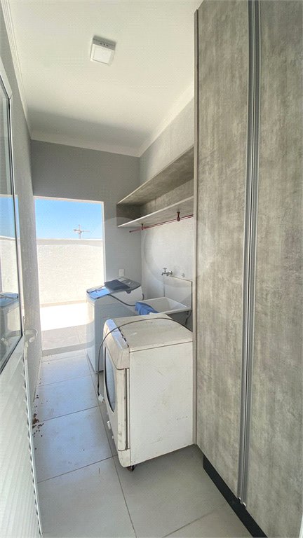 Casa à venda com 3 quartos, sendo 1 suíte, no condomínio Vila Paraty, Indaiatuba - SP