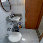 Casa à venda com 2 suítes no condomínio Residencial Pitangueiras, São Paulo - SP