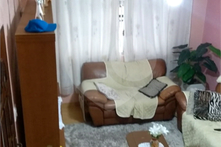 Sobrado à venda com 2 quartos em Tremembé, São Paulo, SP