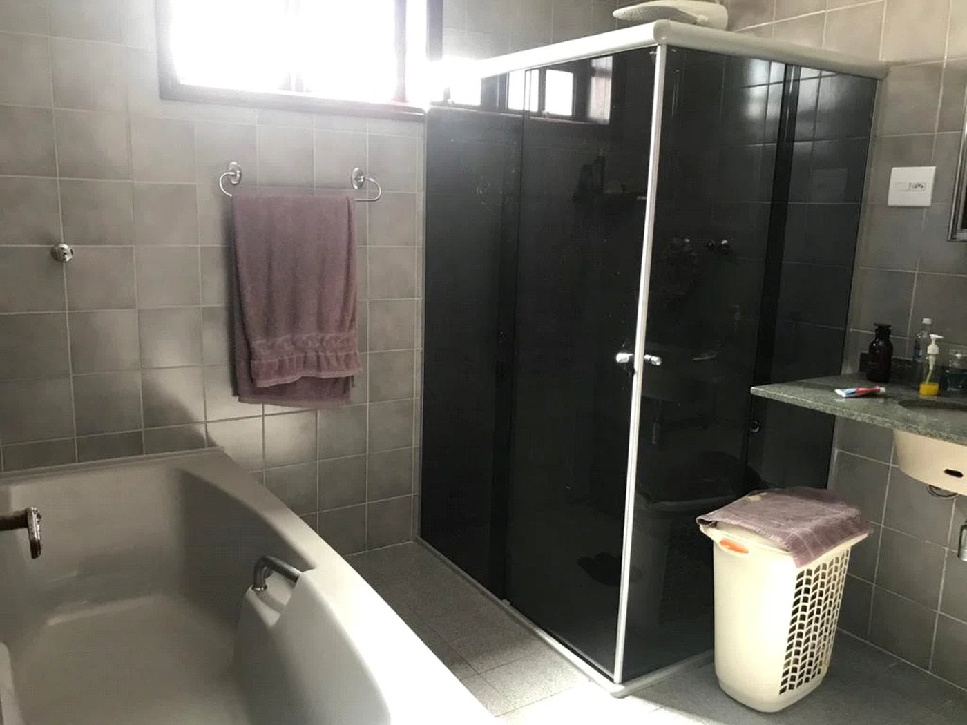 Casa à venda com 2 quartos, sendo 1 suíte,  em Lapa de Baixo, São Paulo, SP