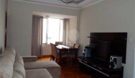 Apartamento à venda com 3 quartos, sendo 1 suíte, em Aclimação, São Paulo, SP