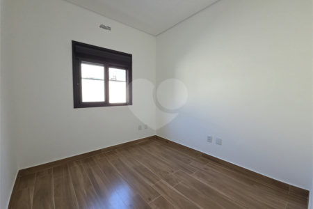 Casa à venda com 3 suítes no condomínio Helena Maria, Sorocaba - SP