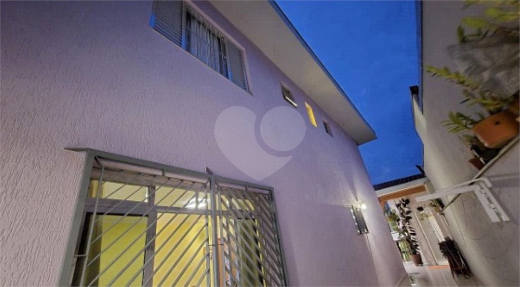 Sobrado à venda com 3 quartos, sendo 1 suíte, em Tremembé, São Paulo, SP