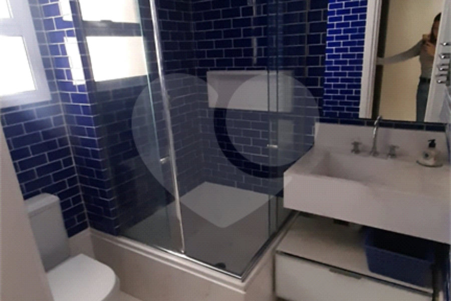 Apartamento à venda com 3 suítes em Santana, São Paulo, SP