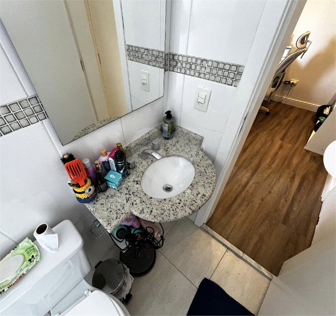 Casa à venda com 3 suítes no condomínio Barbará IV, São Paulo - SP