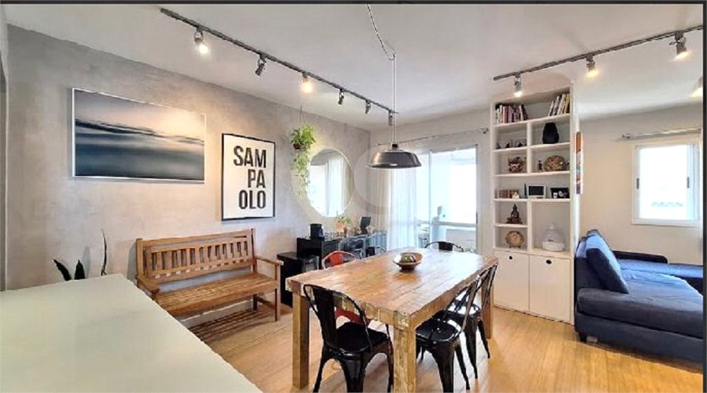 Apartamento à venda com 2 quartos, sendo 1 suíte, em Água Branca, São Paulo, SP