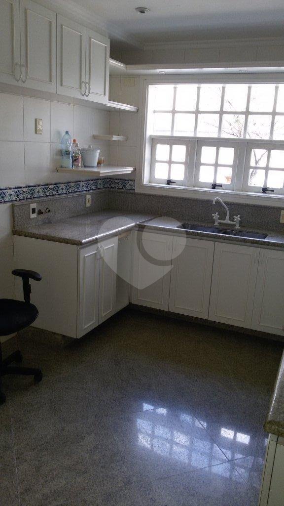 Casa à venda ou para alugar com 4 suítes no condomínio Chácara Francesa, São Paulo - SP