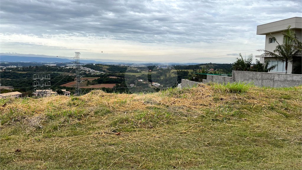 Terreno à venda no condomínio Residencial Campo de Toscana, Vinhedo - SP