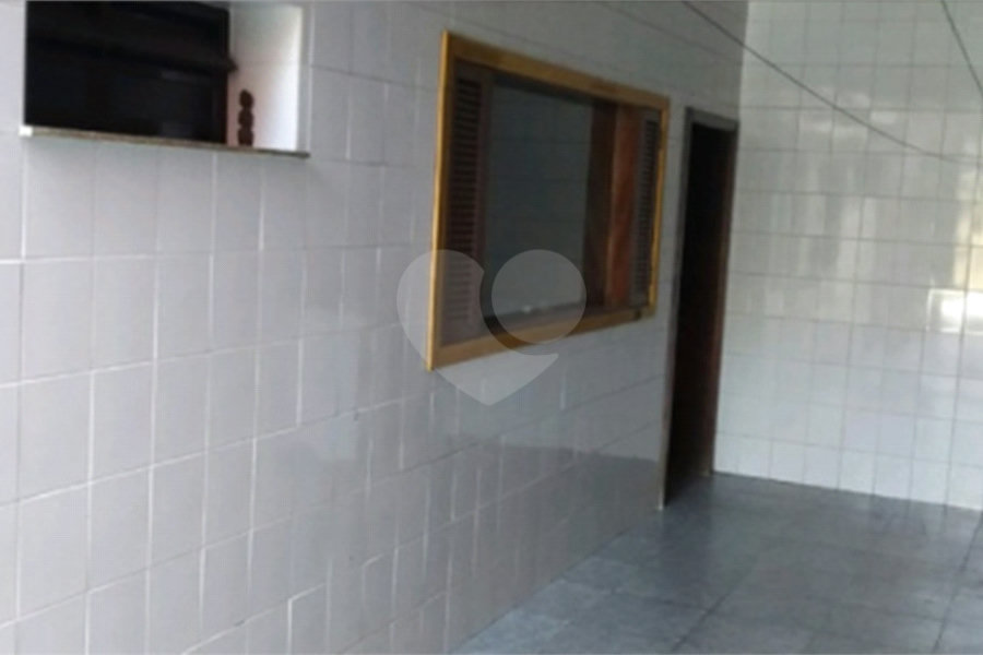 Sobrado à venda com 3 quartos, sendo 1 suíte, em Parque Edu Chaves, São Paulo, SP