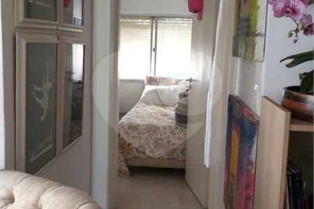 Apartamento à venda com 2 quartos em Vila Uberabinha, São Paulo, SP