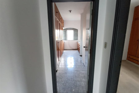 Casa à venda ou para alugar com 6 quartos, sendo 2 suítes, em Jardim Itália, Itapetininga, SP