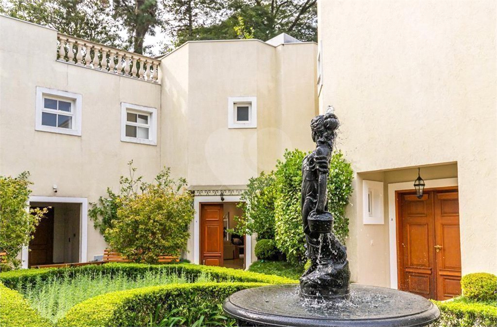 Casa à venda com 4 suítes no condomínio Residencial Villa Fiume Rosso, São Paulo - SP