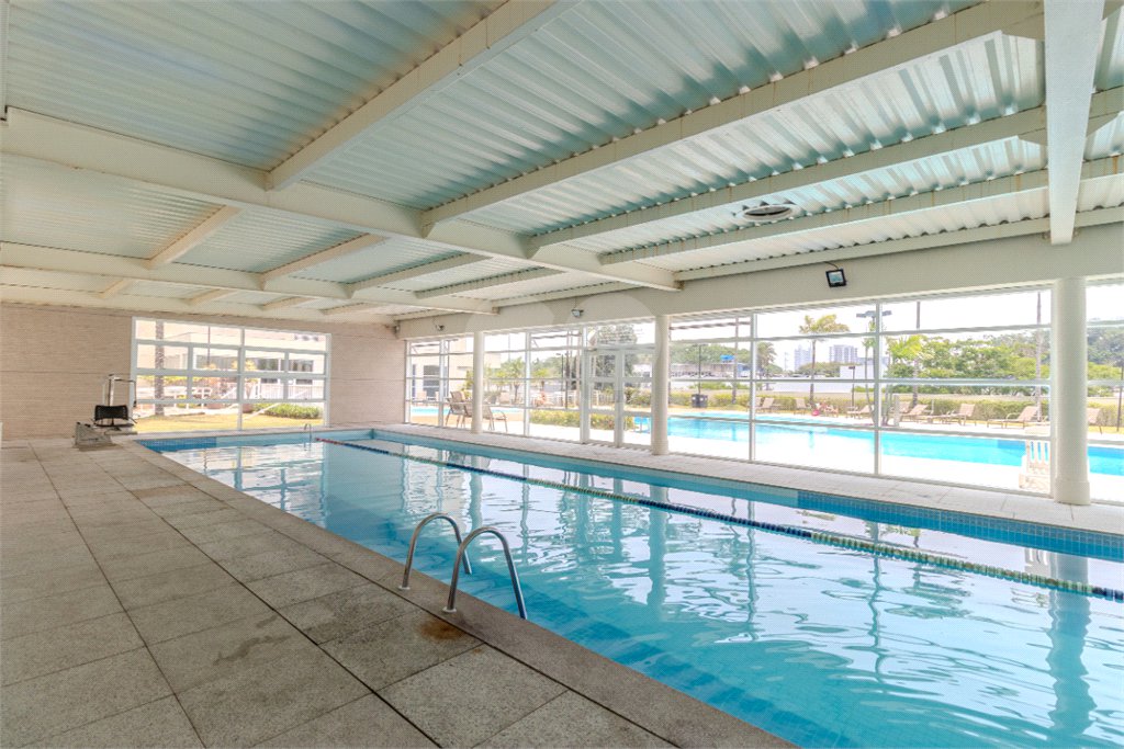 Apartamento à venda com 3 suítes em Campo Grande, São Paulo, SP
