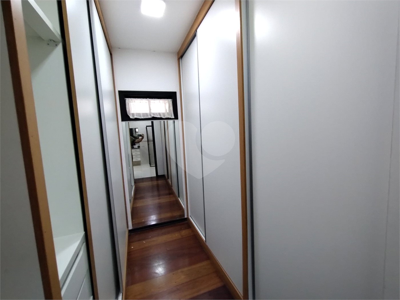 Casa à venda com 2 suítes em Vila Oliveira, Itapetininga, SP