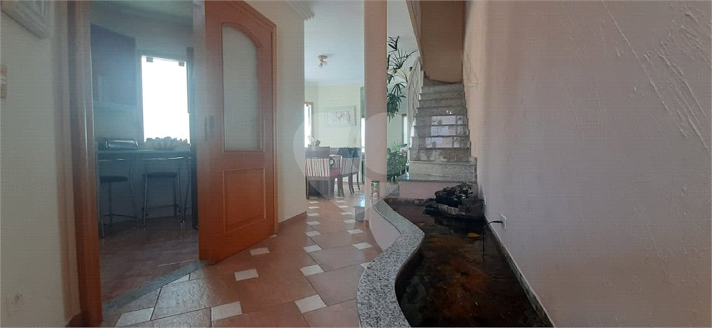 Casa à venda com 4 quartos, sendo 2 suítes,  em Jardim Paraíso, São Paulo, SP