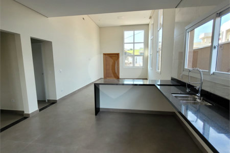 Casa Térrea à venda com 3 suítes em Loteamento Greenfield, Atibaia, SP