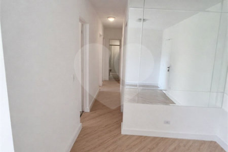 Apartamento à venda com 3 quartos em Jardim Caiapiá, Cotia, SP