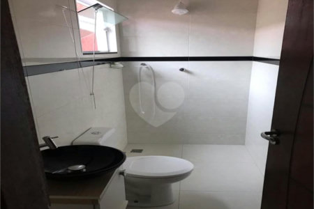 Sobrado à venda com 3 suítes em Vila Haro, Sorocaba, SP