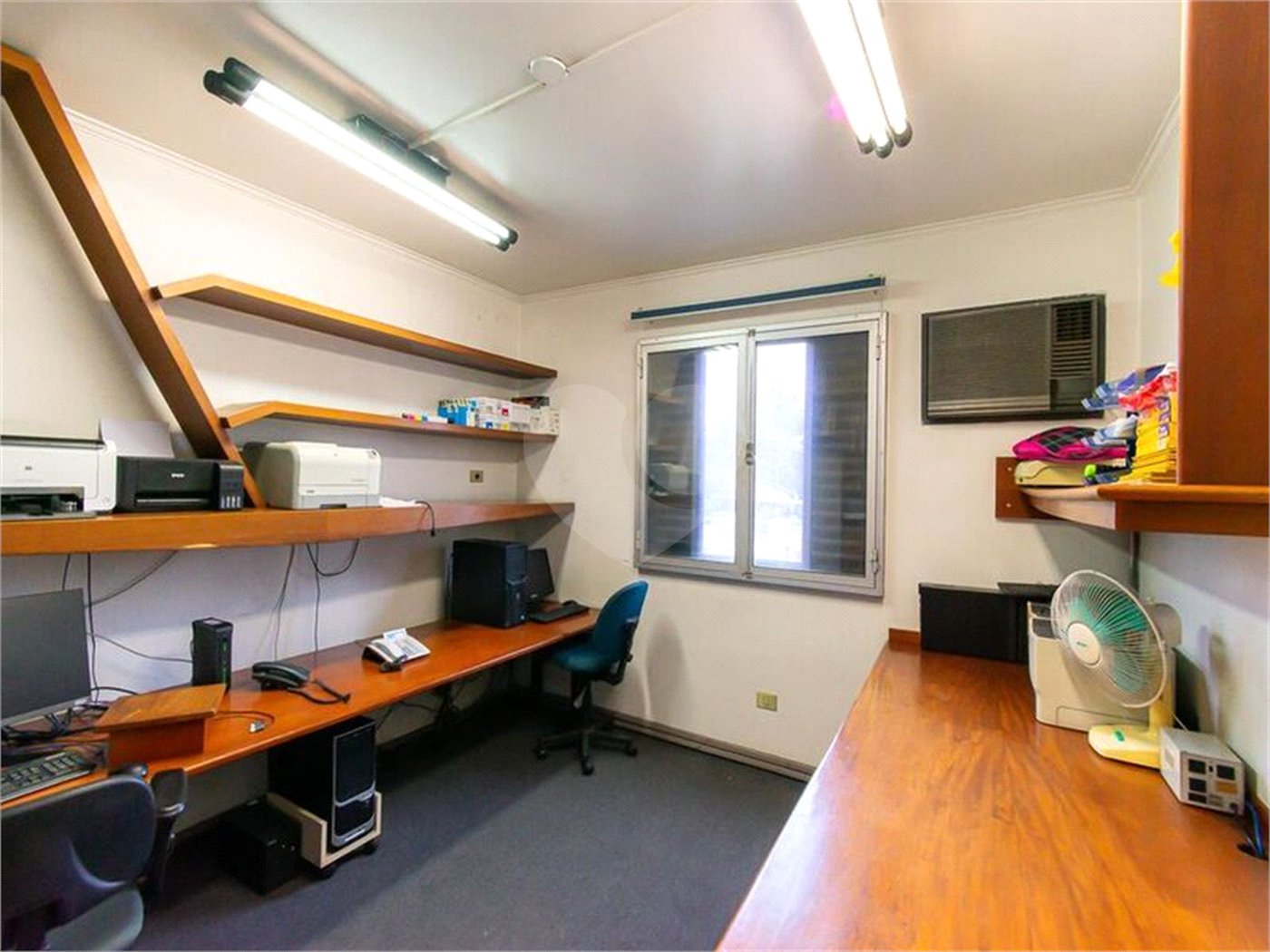 Casa à venda com 8 quartos, sendo 2 suítes, em Indianópolis, São Paulo, SP