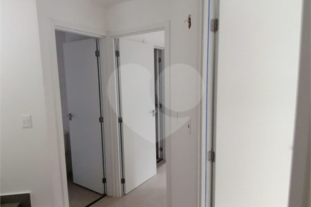 Casa à venda ou para alugar com 3 quartos, sendo 1 suíte,  no condomínio Cube Tutóia, São Paulo - SP