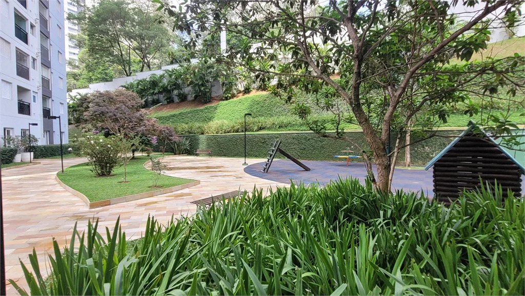 Apartamento à venda com 2 quartos, sendo 1 suíte, em Vila Andrade, São Paulo, SP