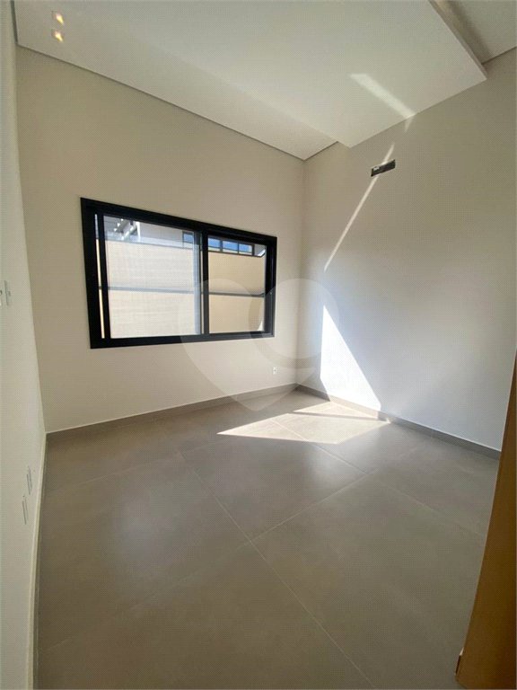 Casa à venda com 4 suítes no condomínio Campo de Toscana, Vinhedo - SP
