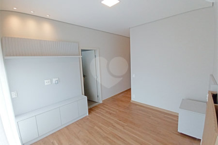 Casa à venda com 3 suítes no condomínio Campo de Toscana, Vinhedo - SP
